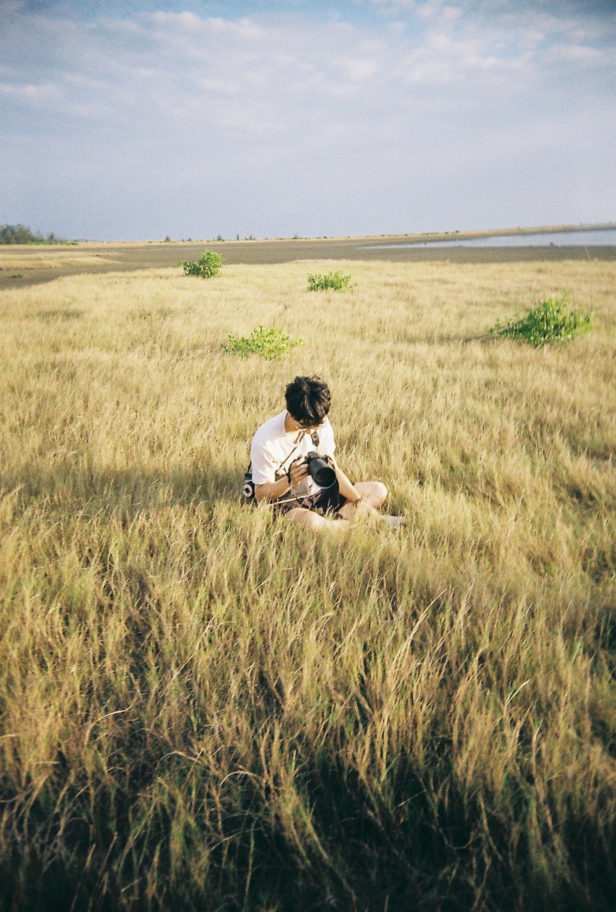 RETO Ultra Wide & Slim 35mm Film Camera - Muddy Yellow