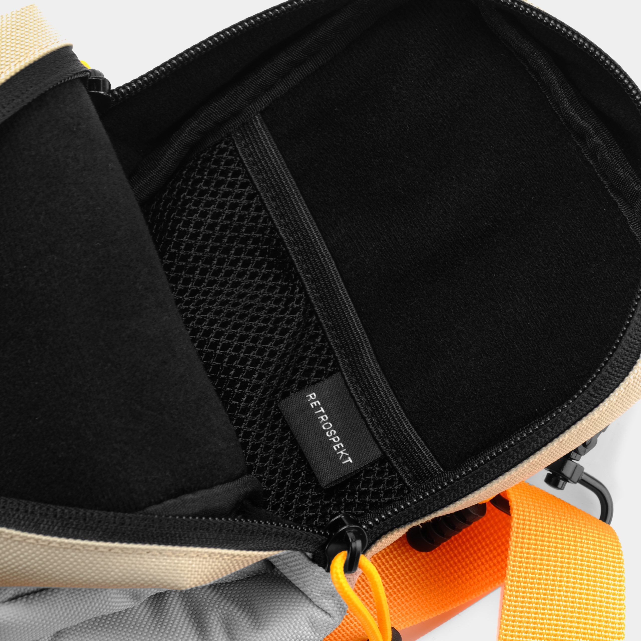 Retrospekt Polaroid SX-70 Manual Focus Camera Bag - Grey & Orange