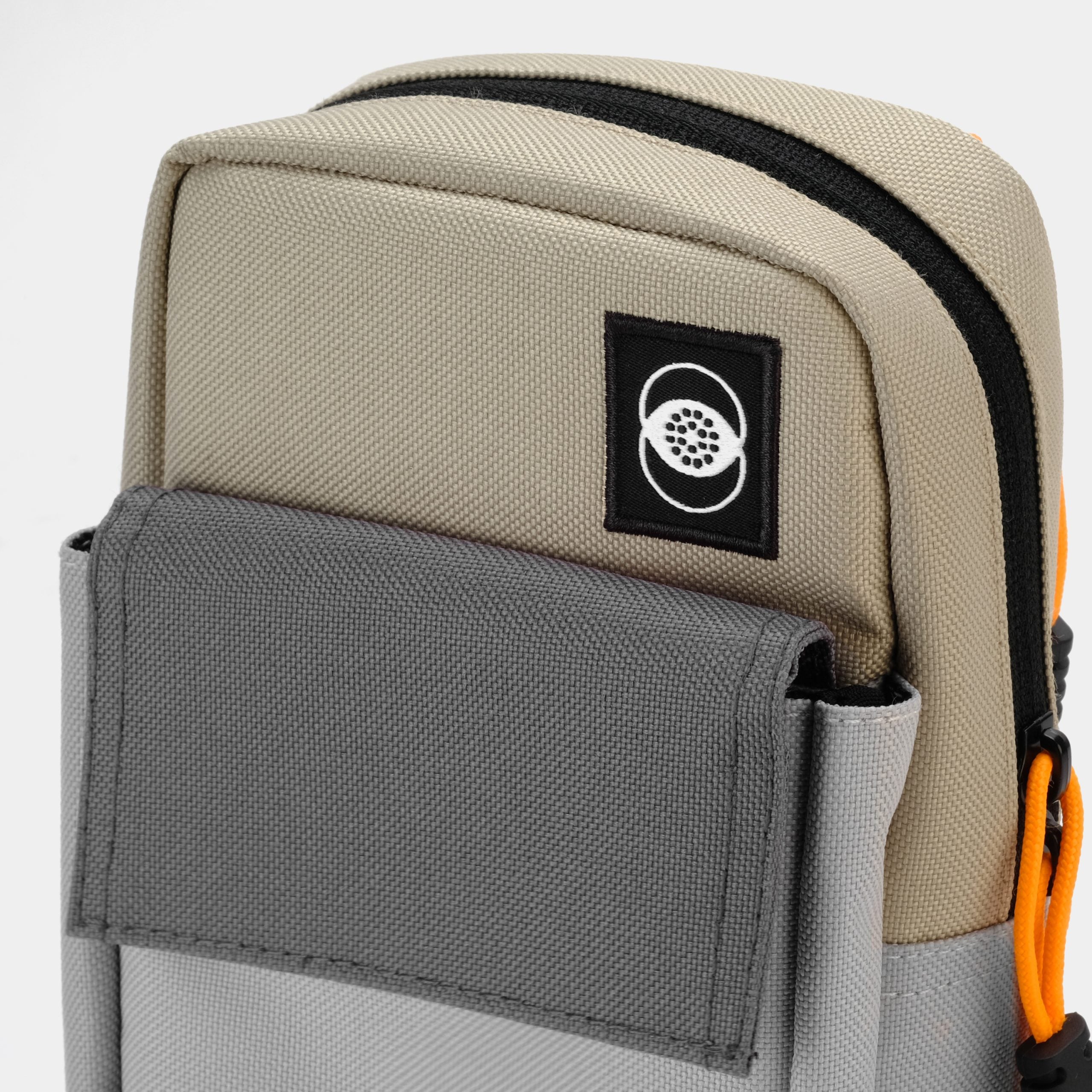 Retrospekt Polaroid SX-70 Manual Focus Camera Bag - Grey & Orange
