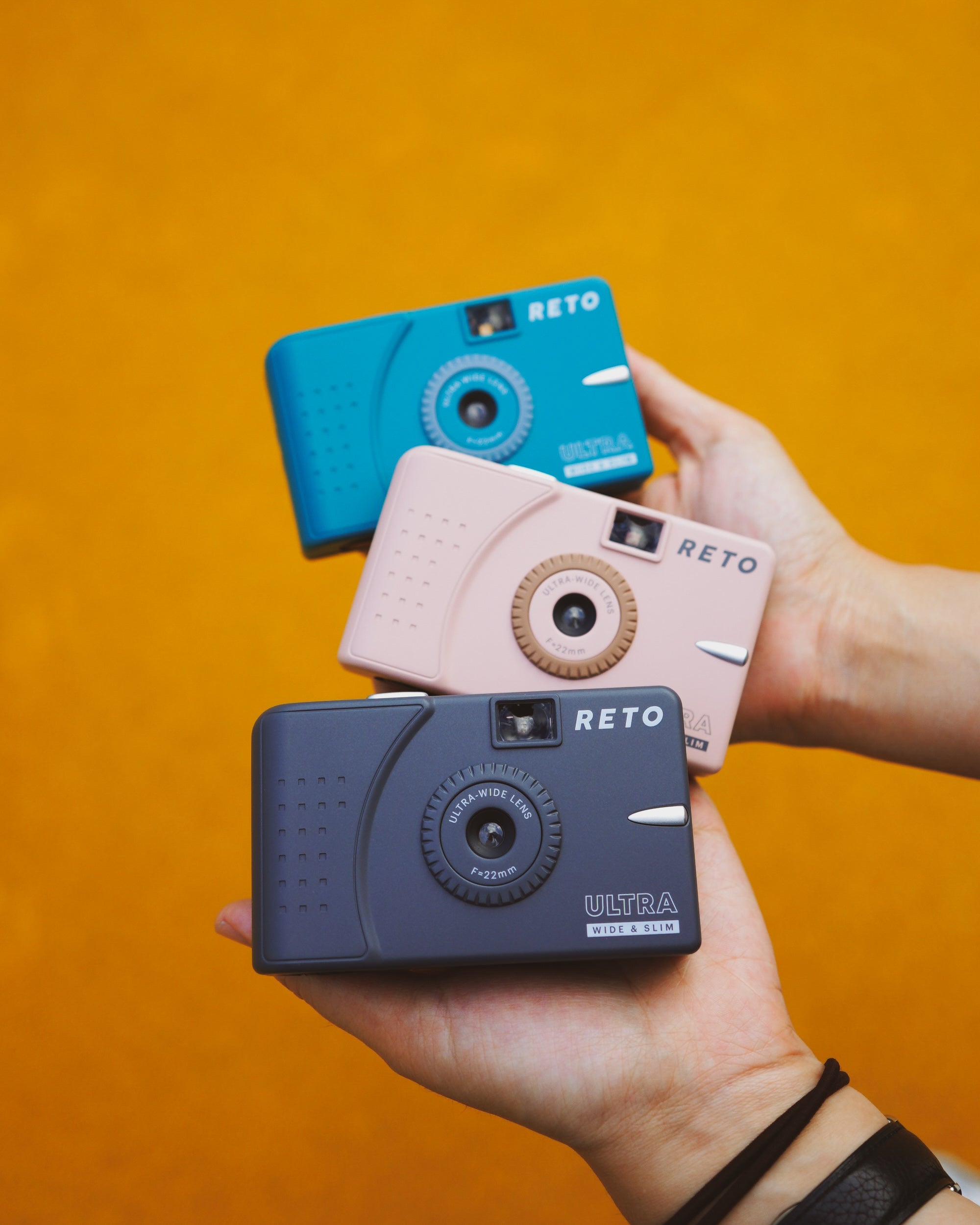 RETO Ultra Wide & Slim 35mm Film Camera - Pastel Pink