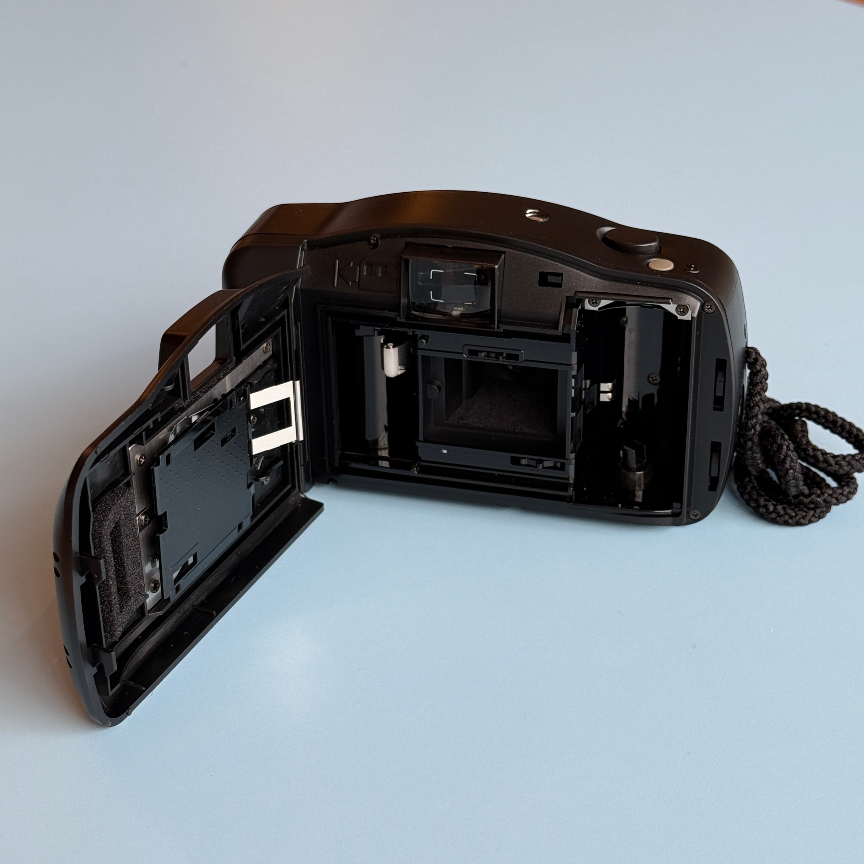 Pentax PG-30 35mm Point & Shoot Camera