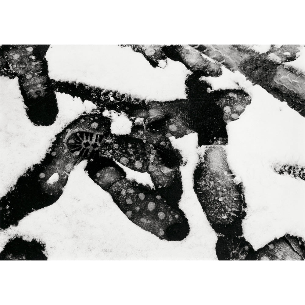 Yasuhiro Ishimoto : Lines and Bodies