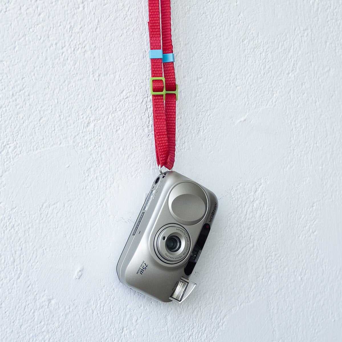 DubbleFilm Camera Strap - Kilburn Red