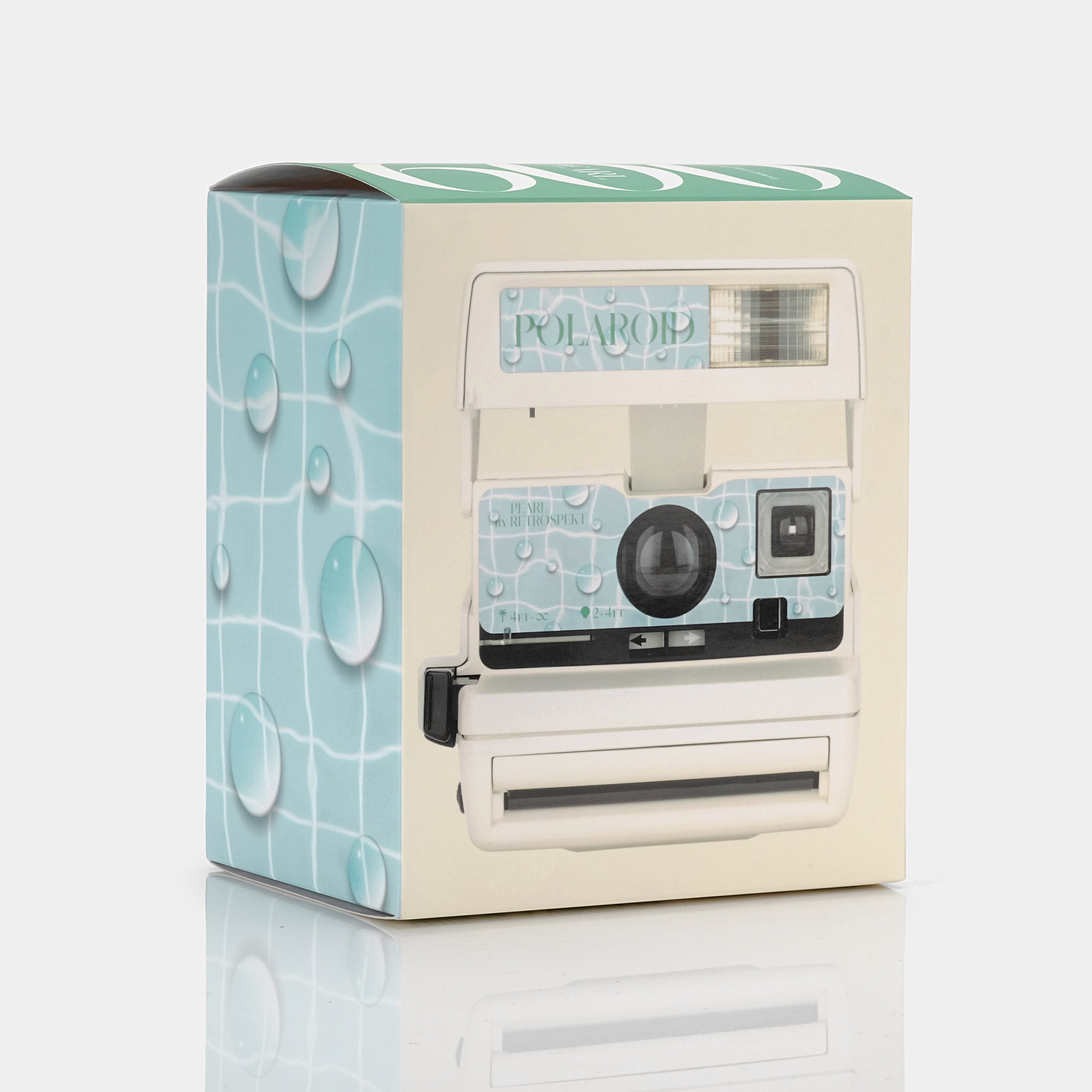 Polaroid 600 Camera - Pearl Edition (Display Unit)