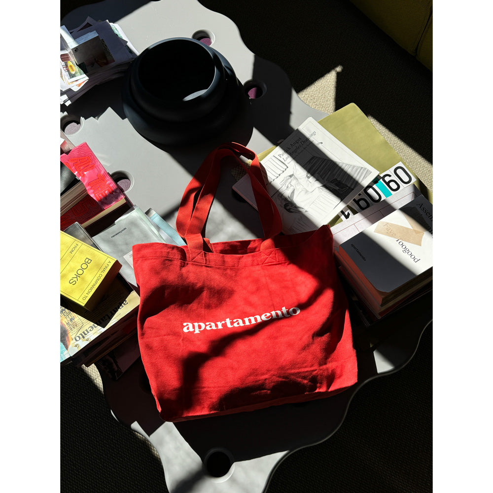 Apartamento Travel Bag