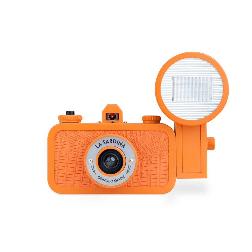 Lomography La Sardina Orinoco Ochre with Flash
