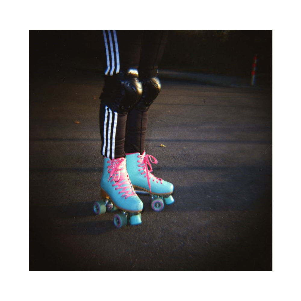 Lomography Diana F+ Camera & Flash - Mr. Pink