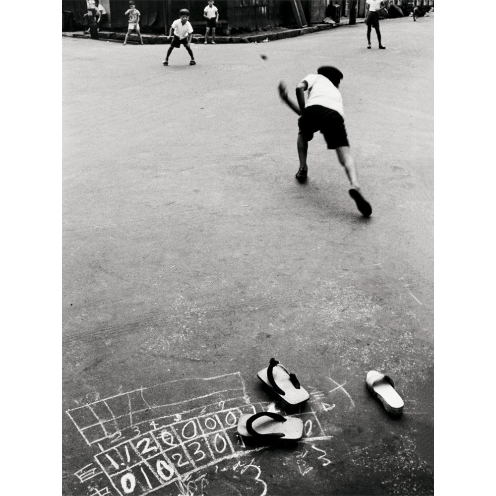 Yasuhiro Ishimoto : Lines and Bodies