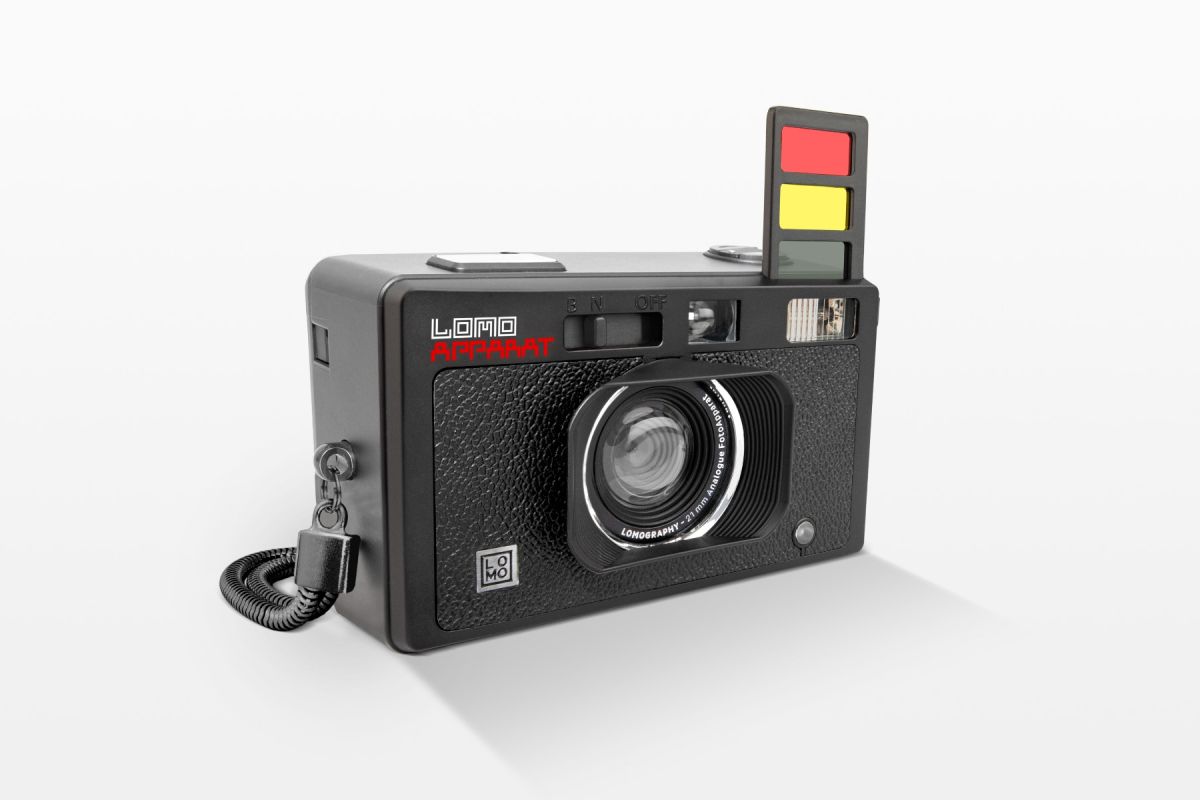 LomoApparat 21mm Wide Angle 35mm Camera - Black